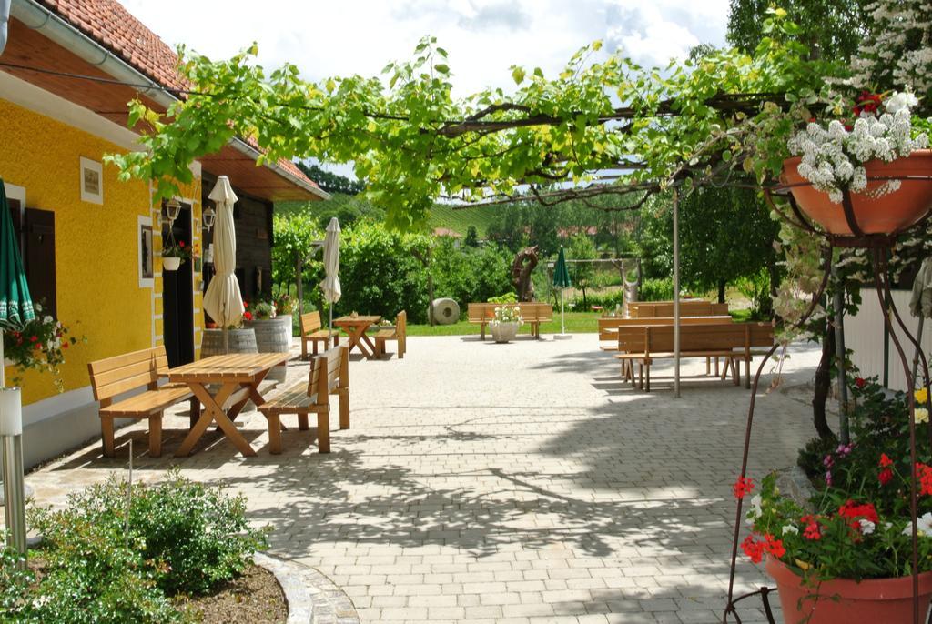Weingut Primus Suedsteiermark سبفيلد المظهر الخارجي الصورة